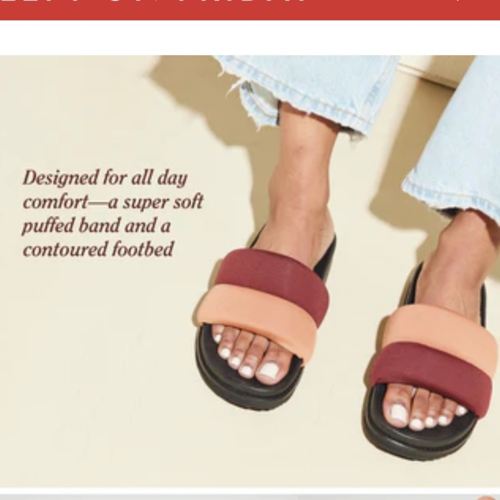 Women's Two-Tone Padded Slide Sandals - Peach & Burgundy